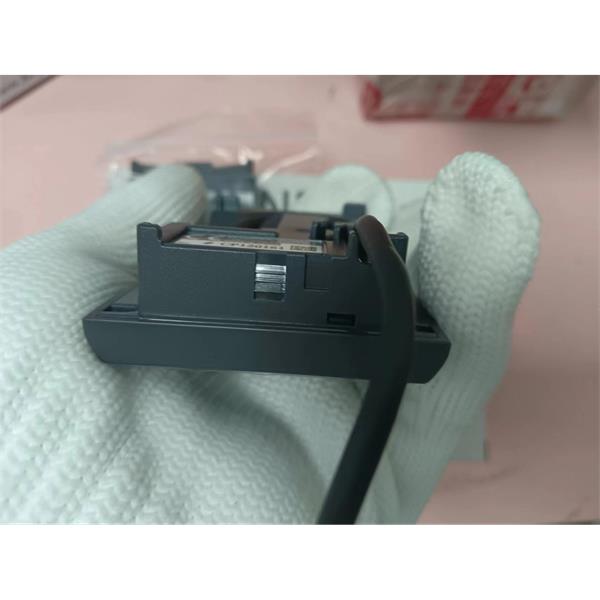 中村供應(yīng)-日本基恩士KEYENE光纖單元反射型FU-65X