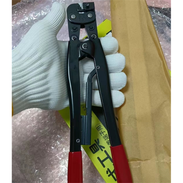 JST日本壓接工具 接口連接接頭UBB-4R-D14C-4D